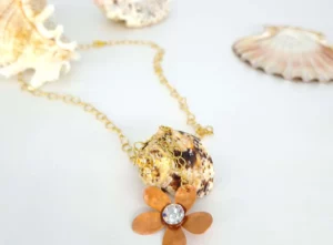 Crystal margaret Necklace