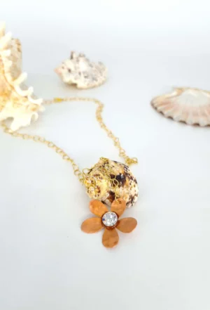 Crystal margaret Necklace