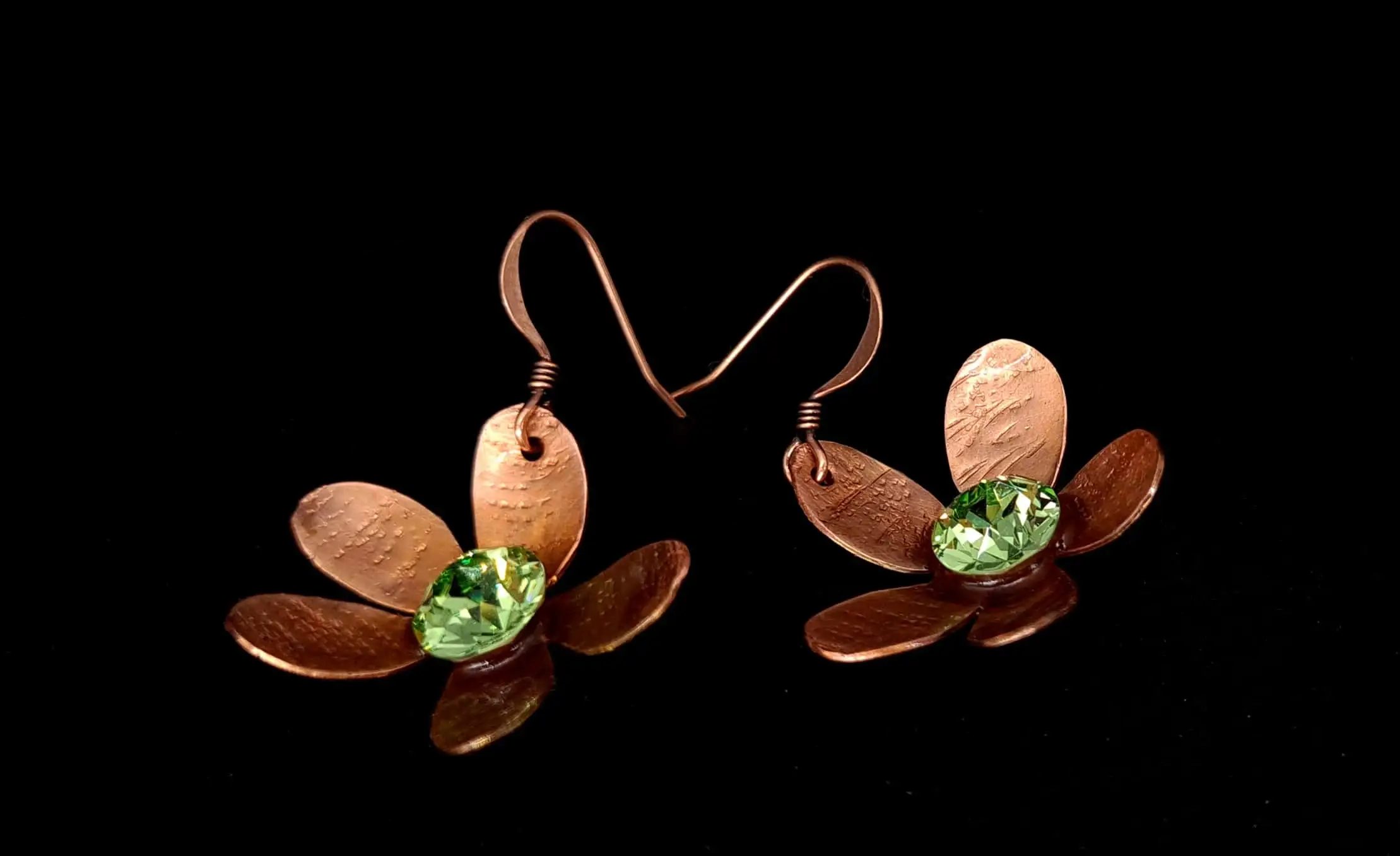 Magic opium earrings