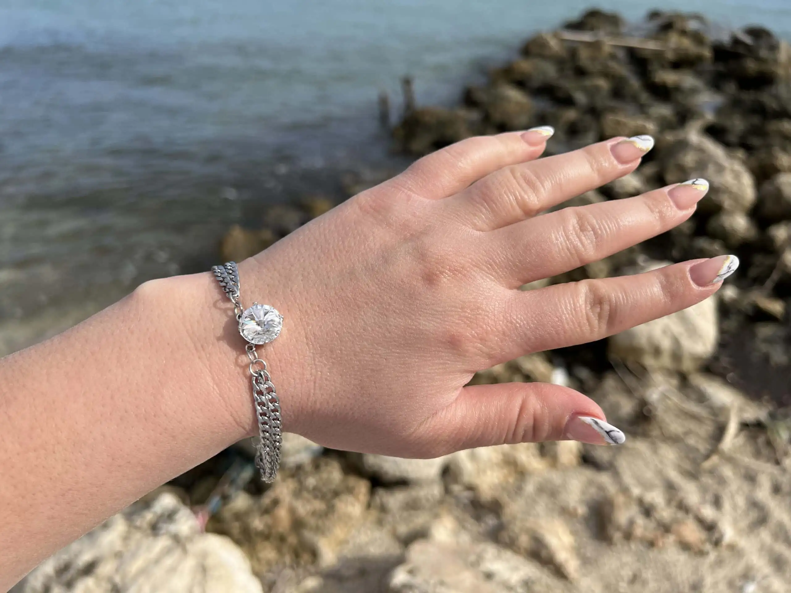 shinny love bracelet