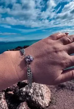 shinny love bracelet