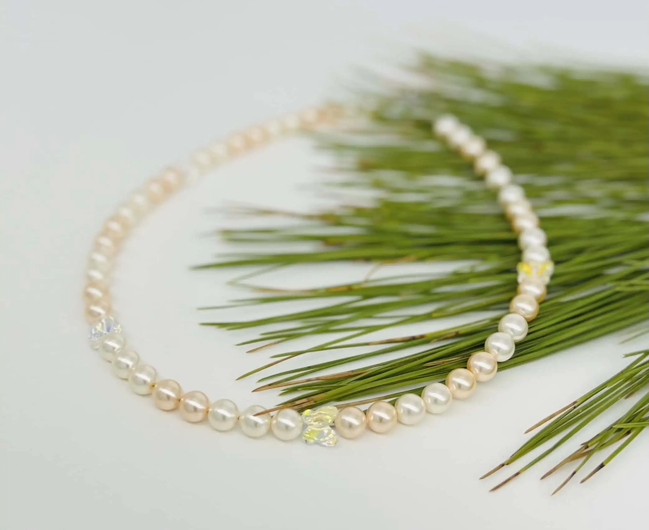 Set me free necklaace