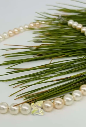 Set me free necklaace