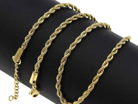 Χρυσό στριφτό κολιέ