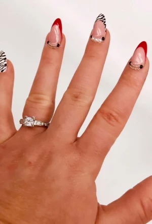 Ασημένιο μονόπετρο