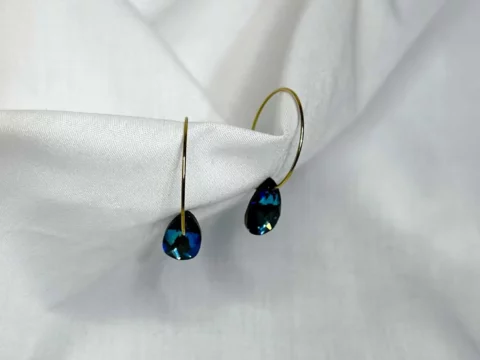 Tear drop earrings