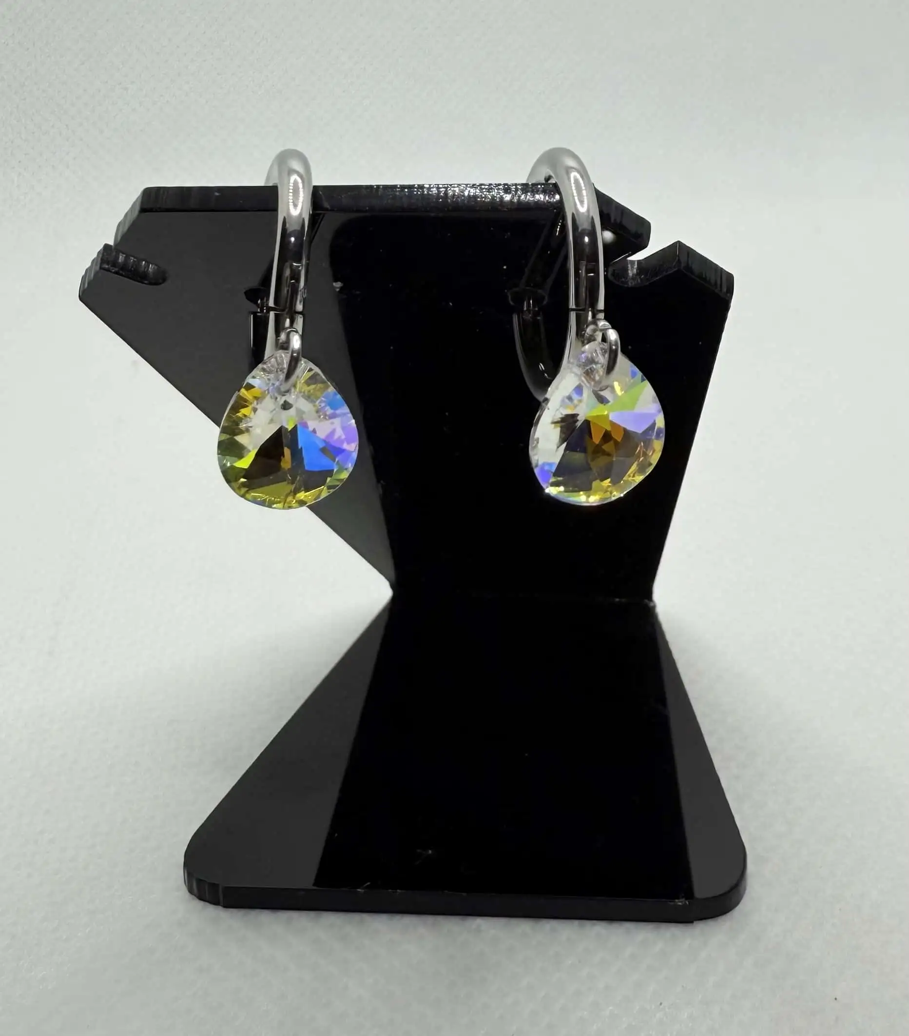 small drops earrings