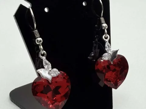 κόκκινες καρδιές