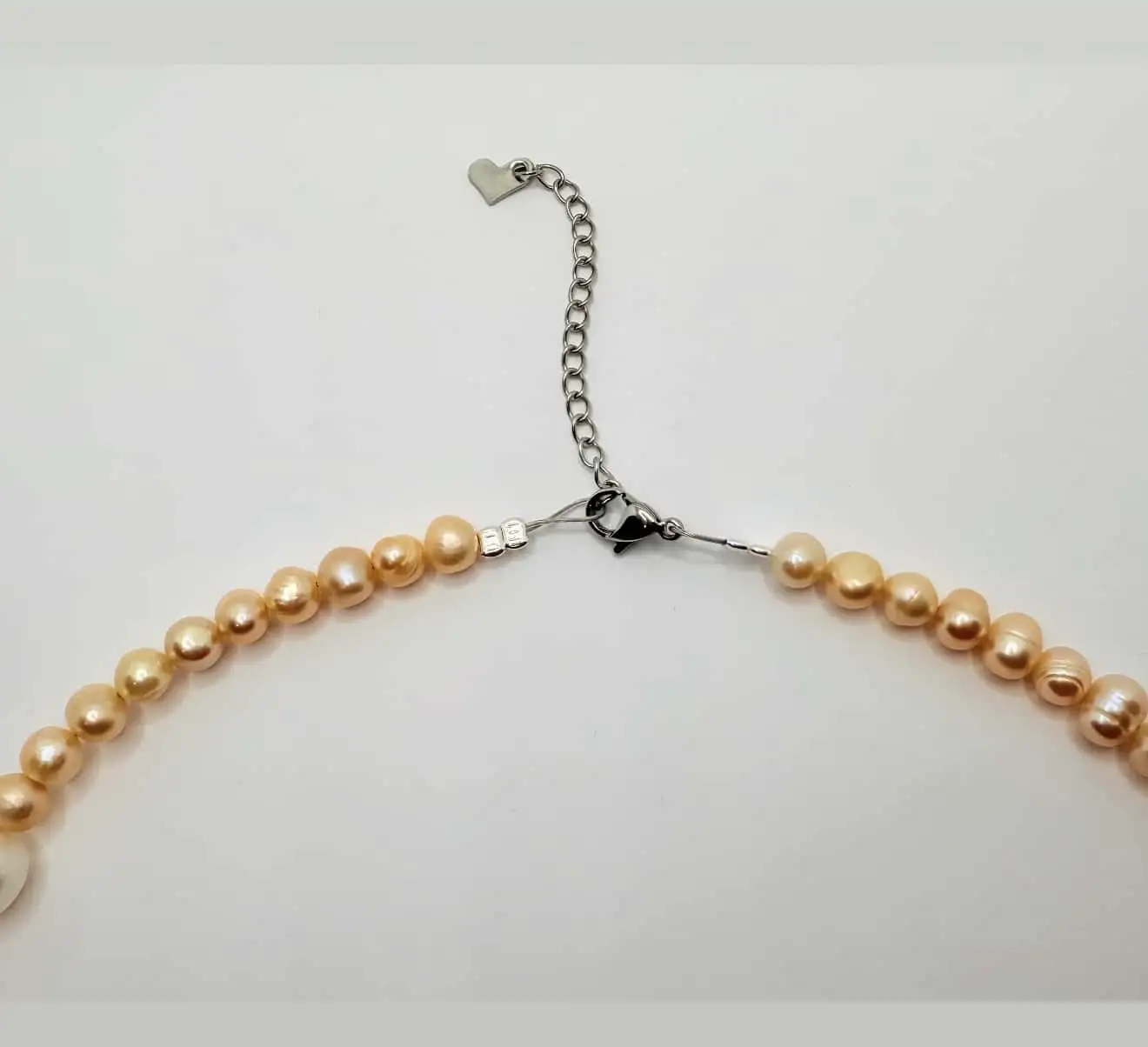 Peach pearl necklace - Image 2