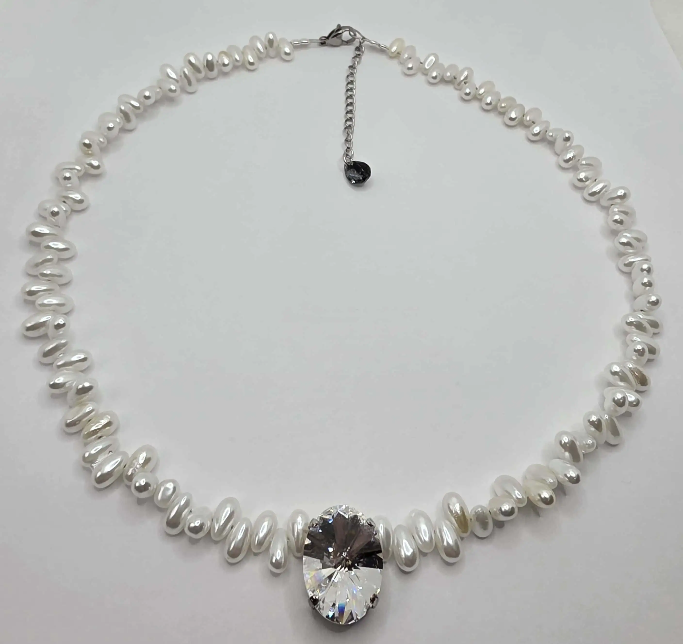 white pearls with diamond