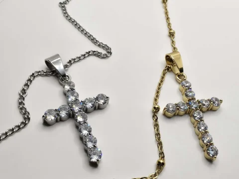 cross with zirconia