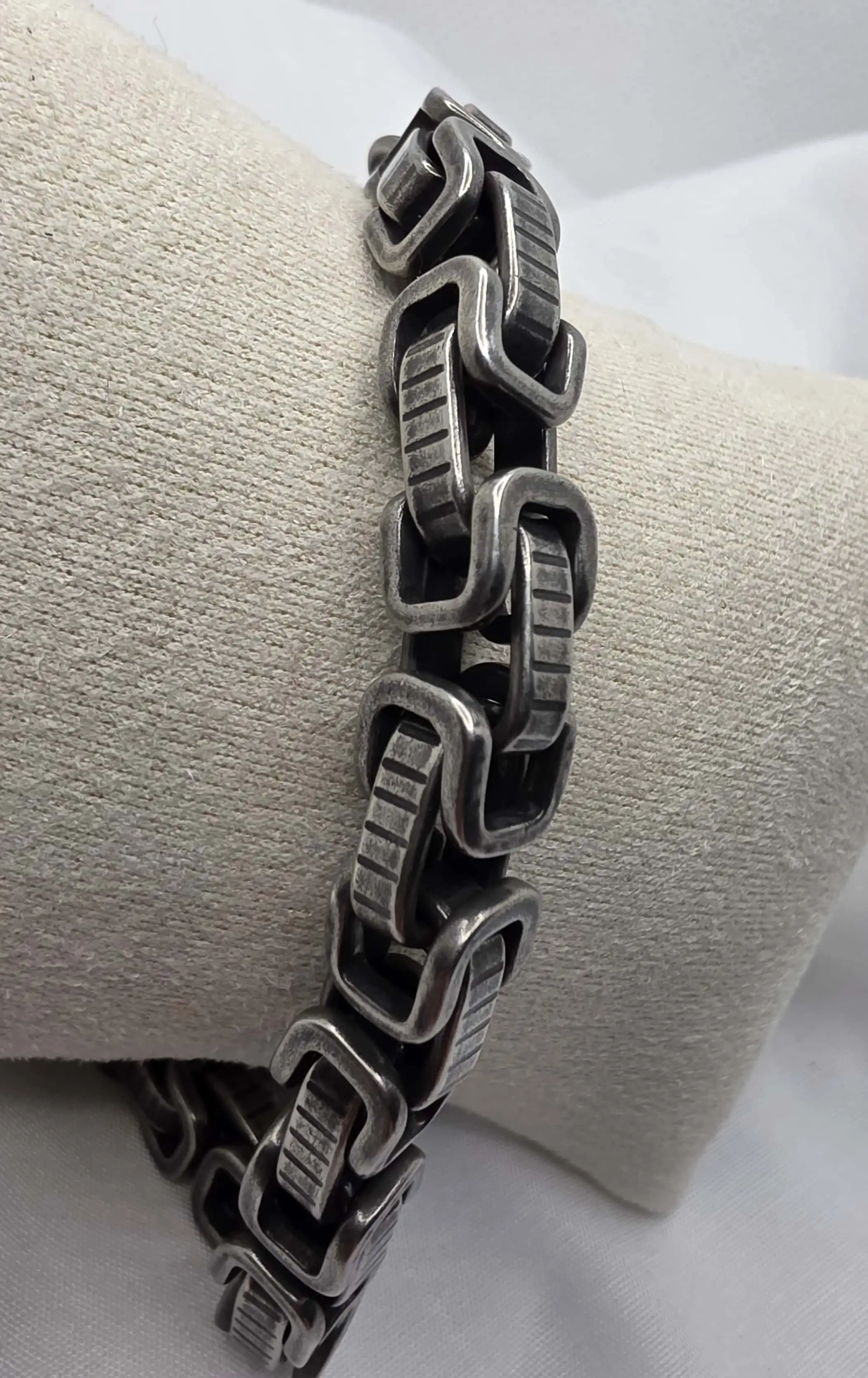 Antique bracelet - Image 2