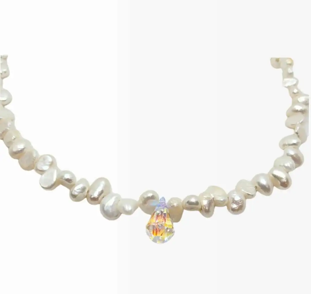 White beauty - Image 2