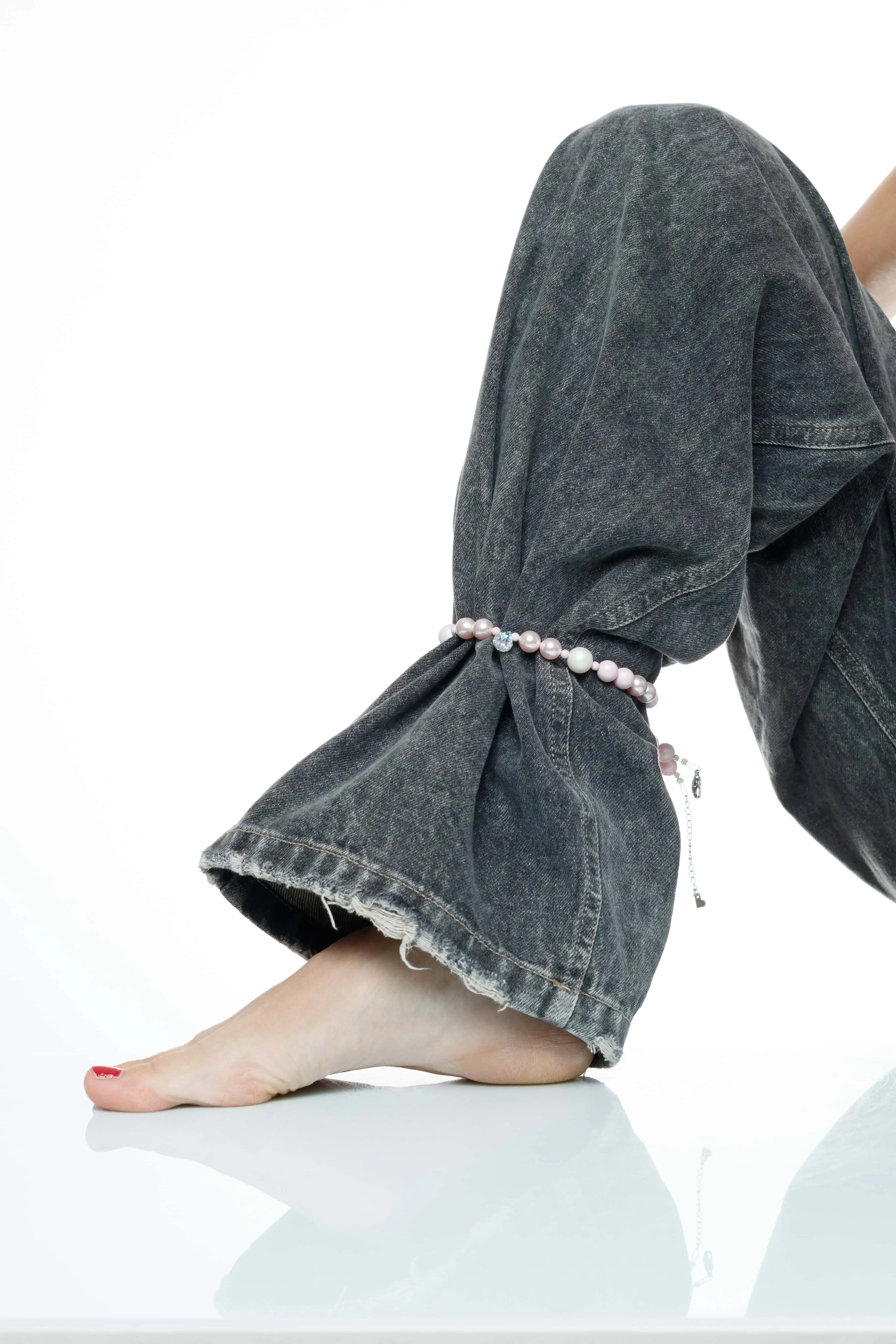 Pink Queen Nekclace - Image 2